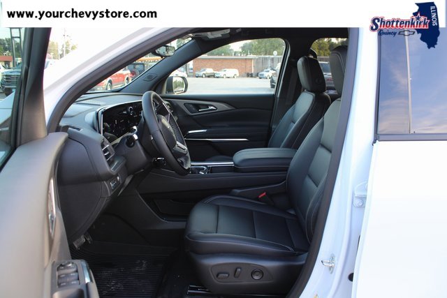 2026 Chevrolet Traverse photo 12