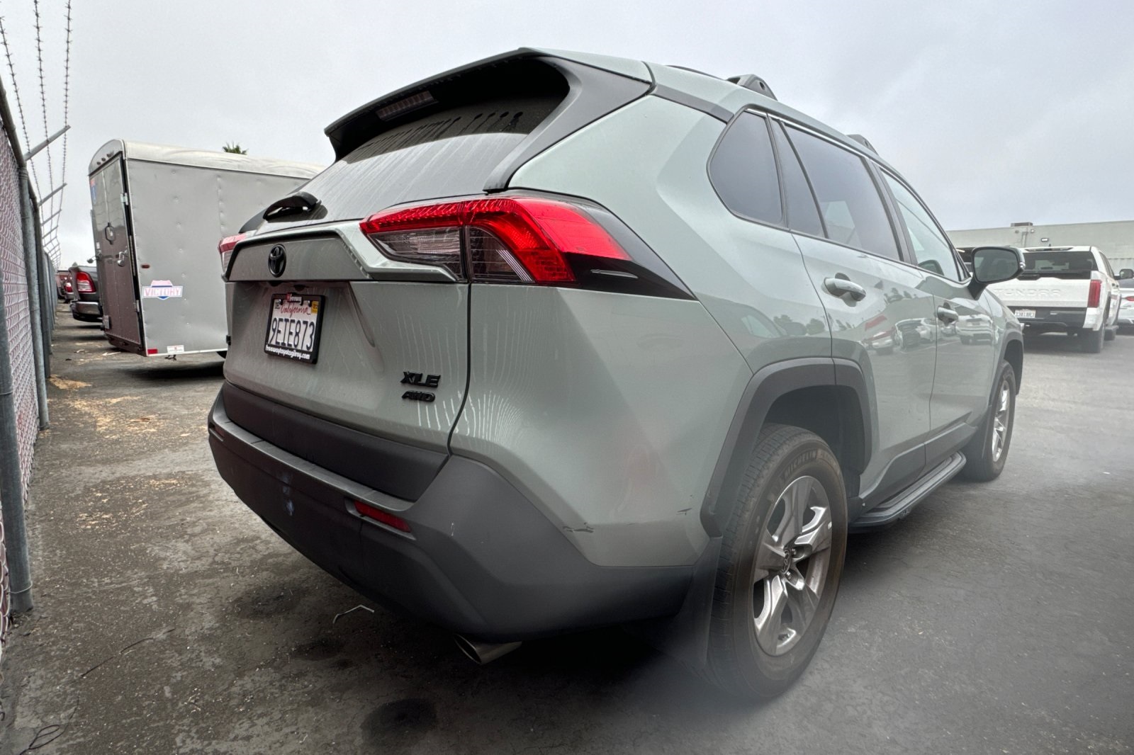 2023 Toyota RAV4 XLE photo 2
