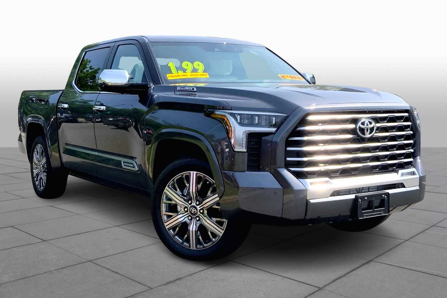 2025 Toyota Tundra CapStone CrewMax photo 2