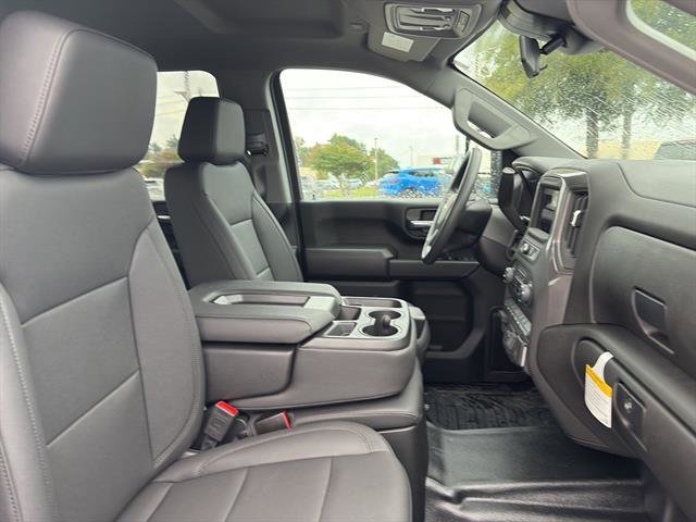 2025 Chevrolet Silverado 2500HD photo 11