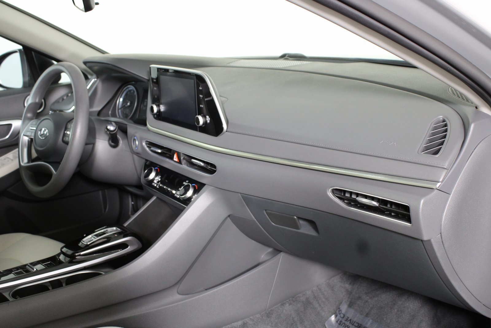 2022 Hyundai Sonata SEL photo 11