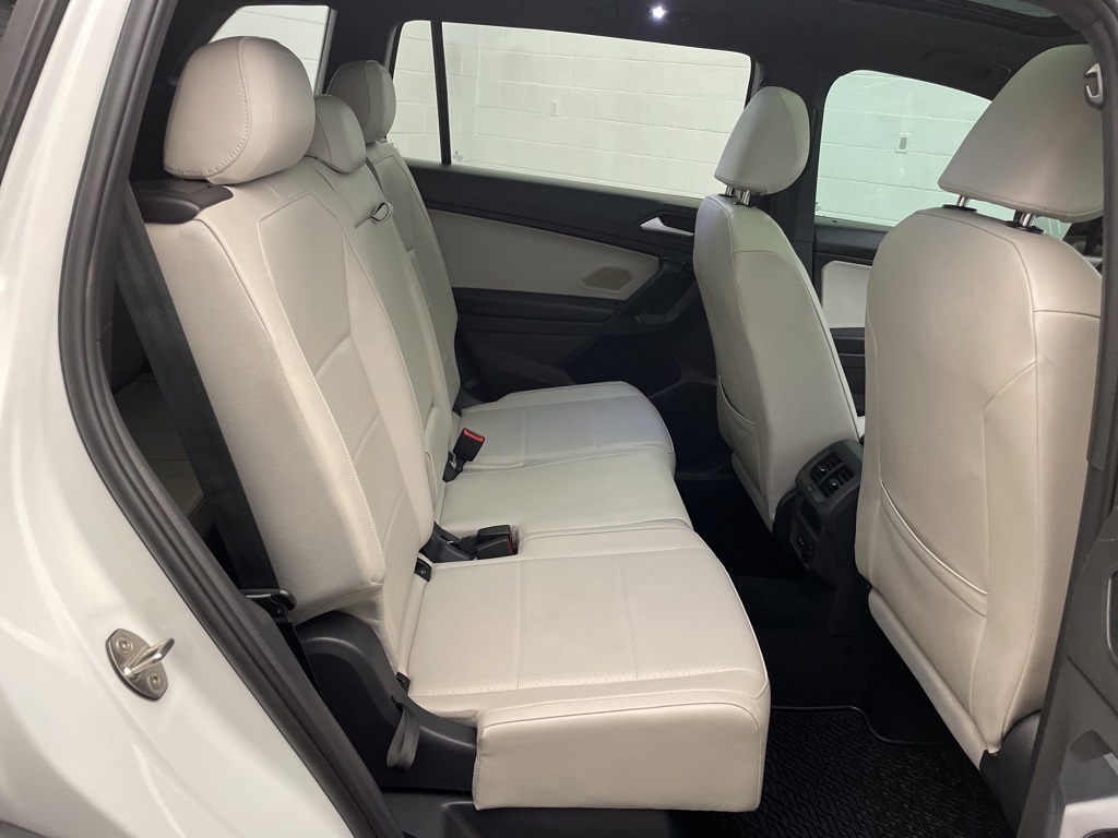 2021 Volkswagen Tiguan SE R-Line Black photo 22