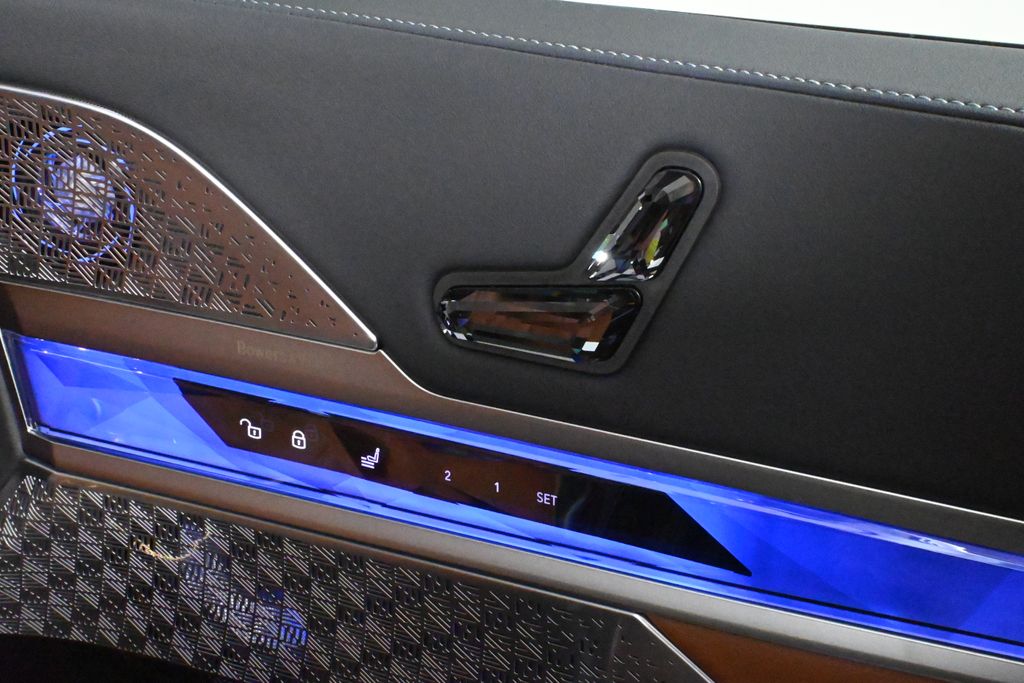 2025 Bmw 760i 760i xDrive photo 29