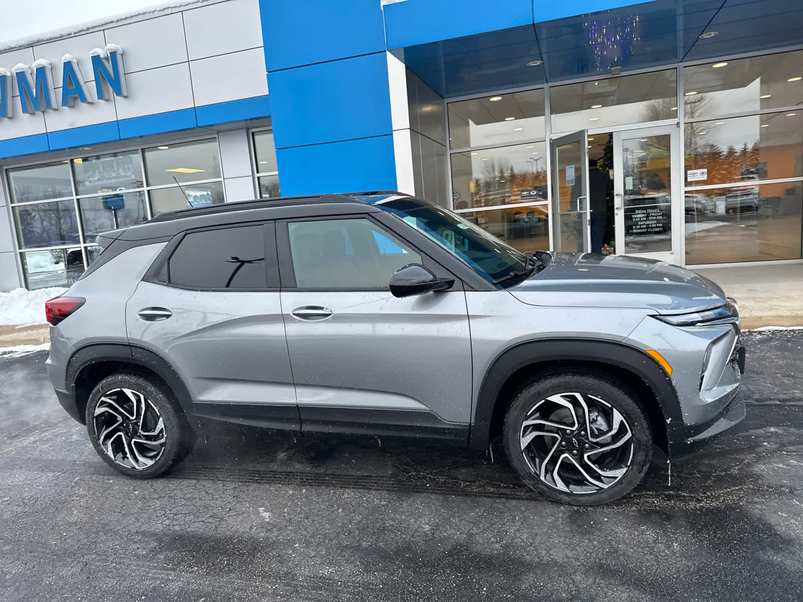 2026 Chevrolet Trailblazer RS photo 2