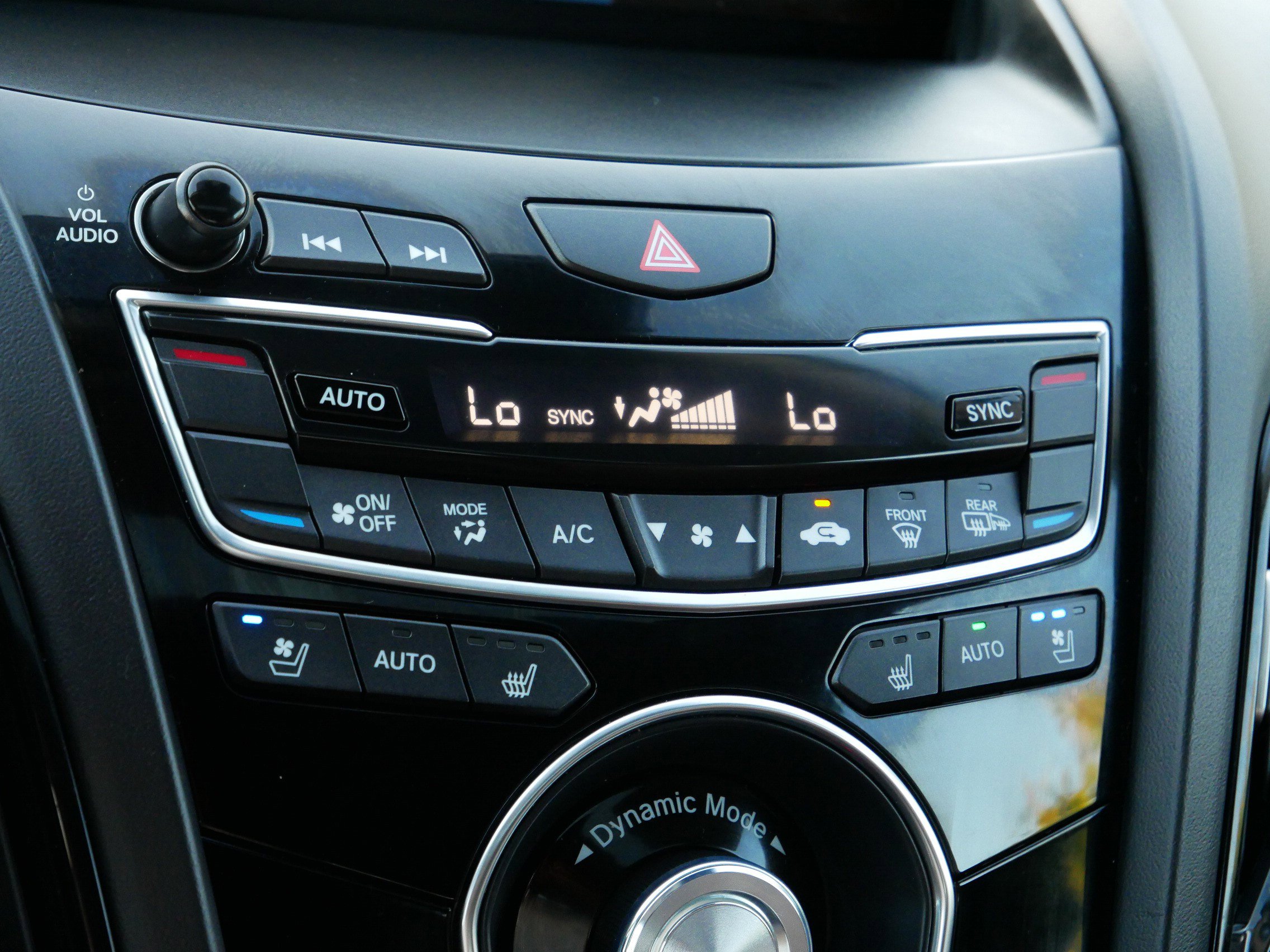 2022 Acura RDX Advance photo 24