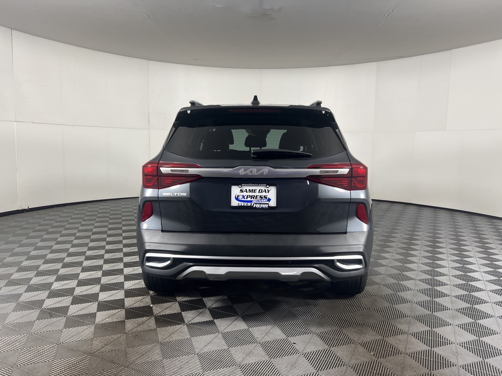 2023 Kia Seltos S photo 9