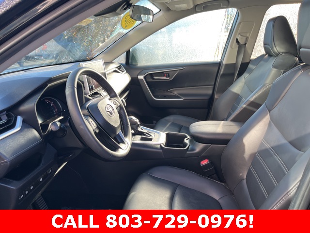 2023 Toyota RAV4 XLE Premium photo 4