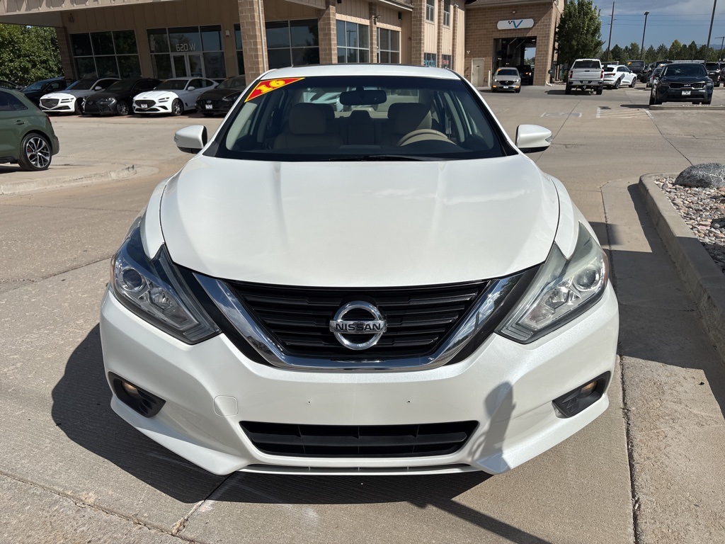2016 Nissan Altima 2.5 SL photo 2