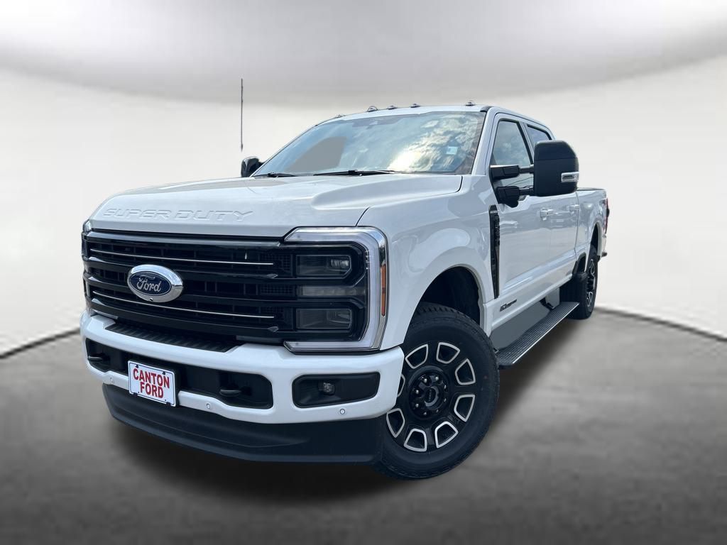 2025 Ford F-250 Super Duty Platinum's photo