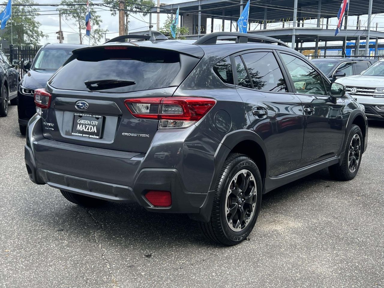 2023 Subaru Crosstrek Premium photo 2