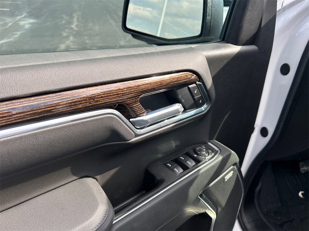 2026 GMC SIERRA - Image 13