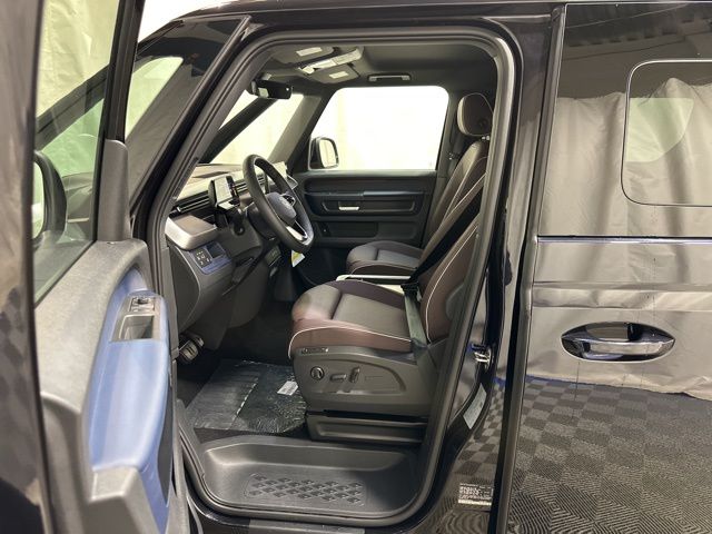 2025 Volkswagen ID. Buzz Pro S photo 14