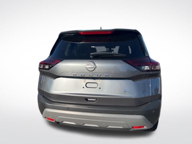 2023 Nissan Rogue SV photo 4