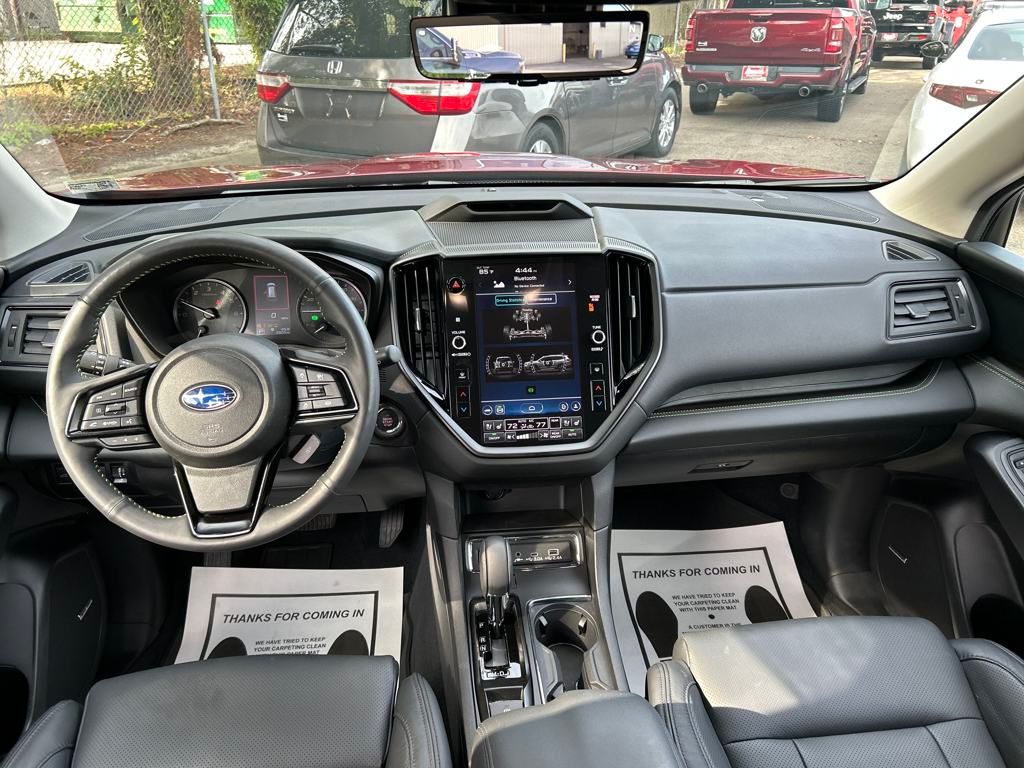 2025 Subaru Ascent Onyx Edition Touring photo 19