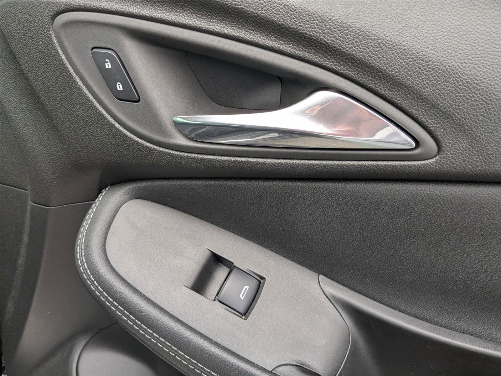 2022 Buick Encore GX Essence photo 29
