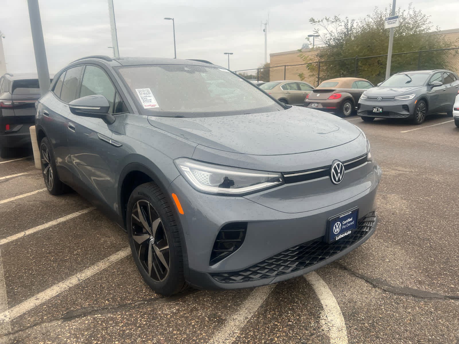 Used 2023 Volkswagen ID.4 PRO S with VIN 1V2WNPE8XPC037423 for sale in Minneapolis, MN