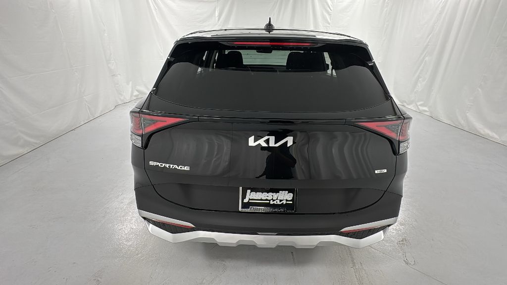 2025 Kia Sportage Hybrid LX photo 4
