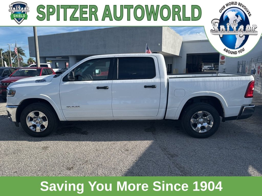 2025 Ram 1500 Big Horn Lone Star photo 3