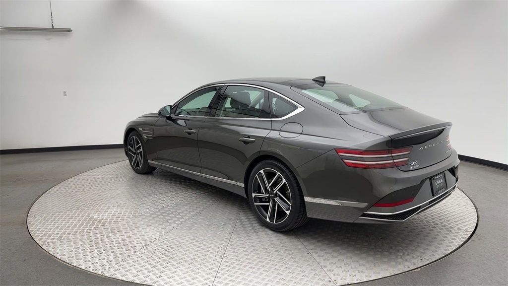 2025 Genesis G80 2.5T Advanced photo 4
