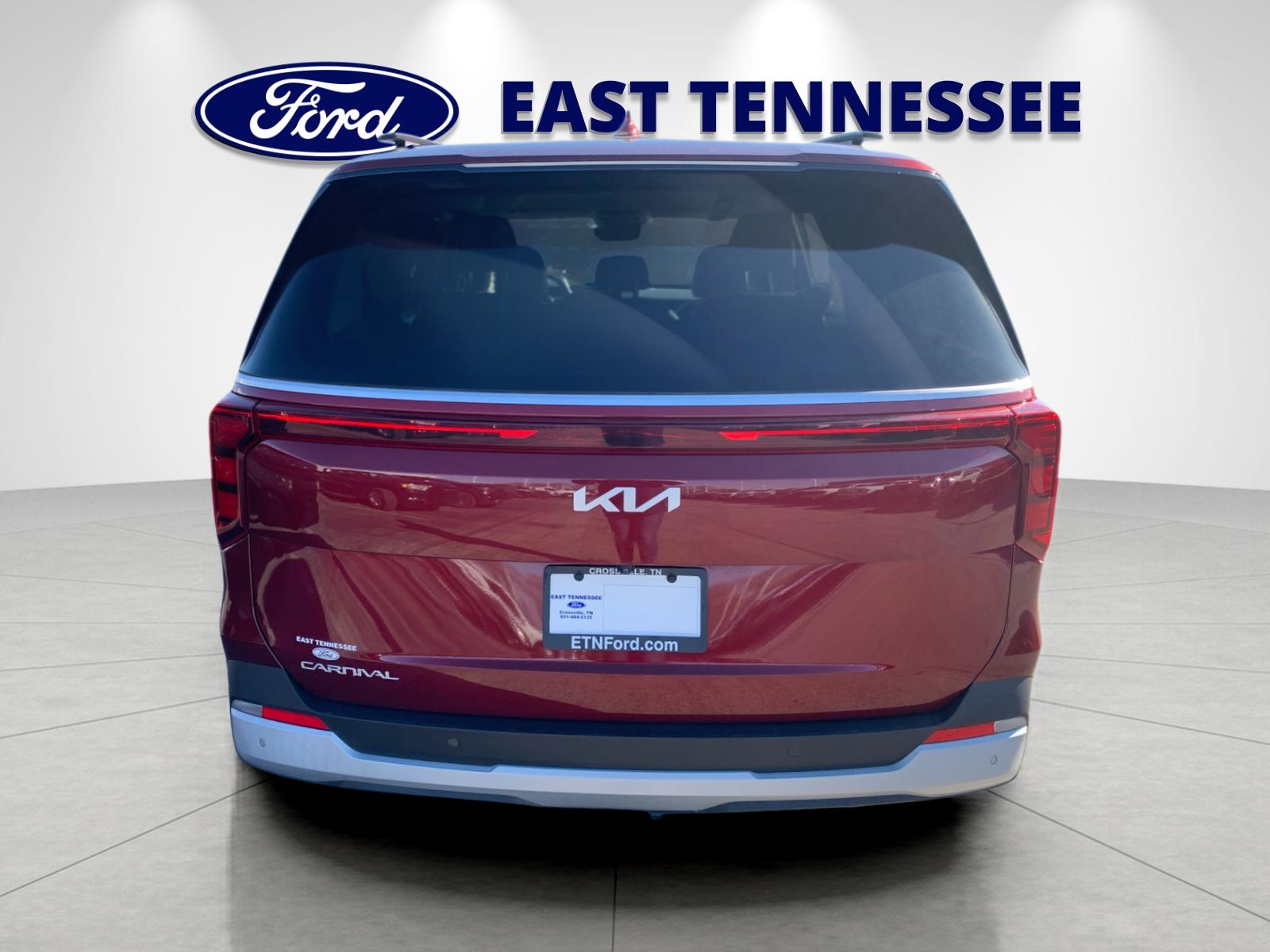 2025 Kia Carnival EX photo 4