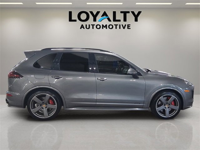 2016 Porsche Cayenne GTS photo 6