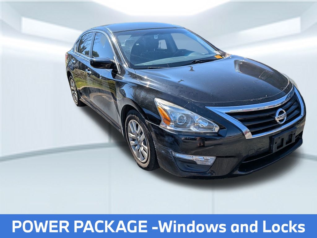 2013 Nissan Altima 2.5 S photo 3