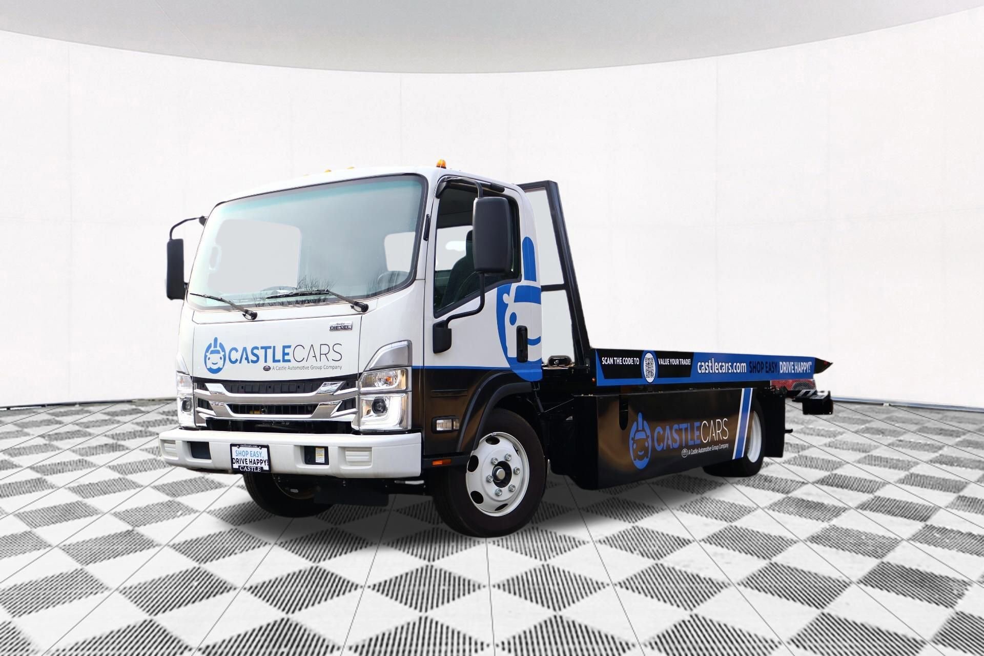 2023 Isuzu NRR Standard Cab photo 2