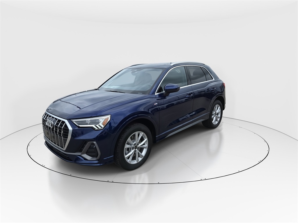 2025 Audi Q3 Premium S line photo 4