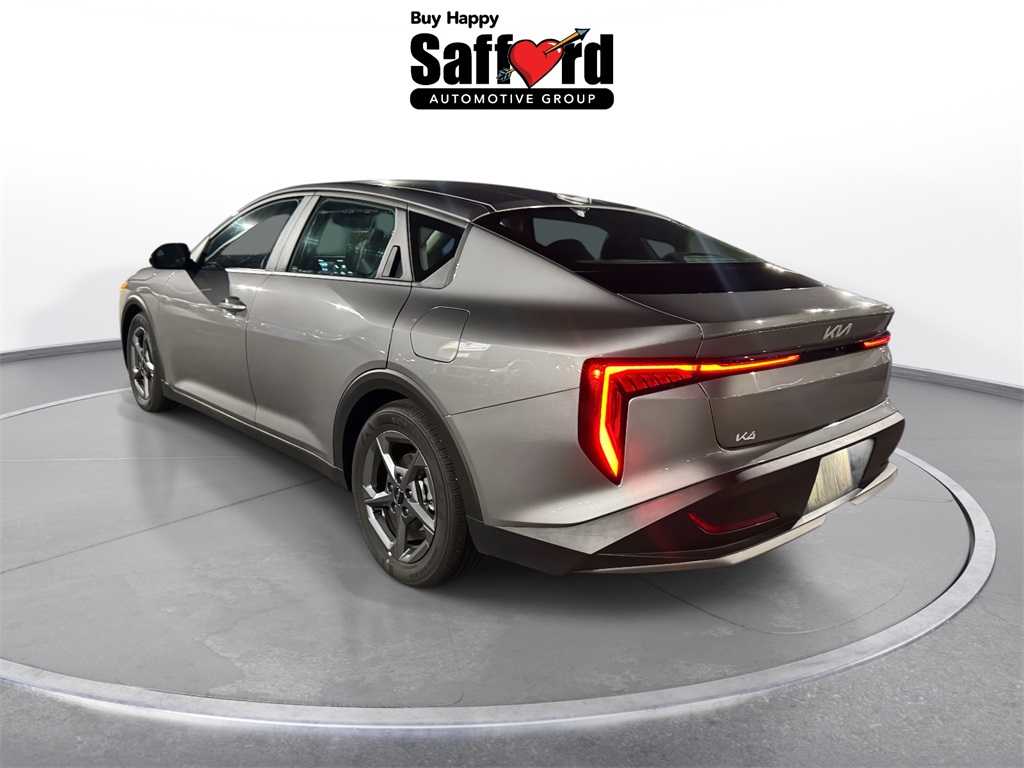 2025 Kia K4 LXS photo 9
