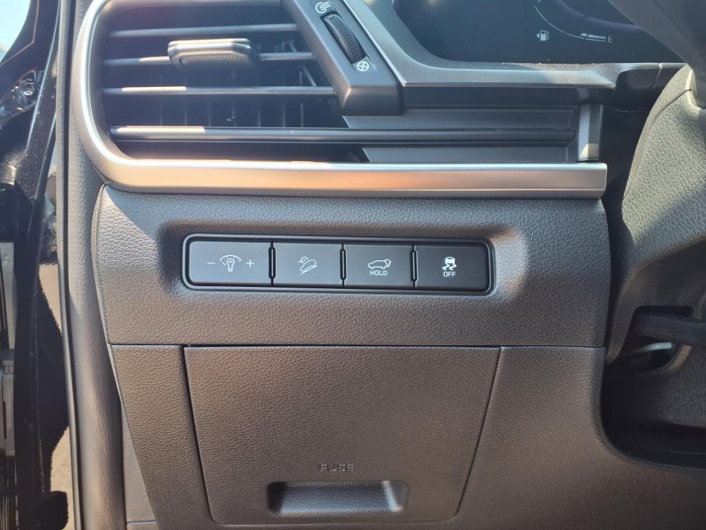 2025 Kia Telluride S photo 18