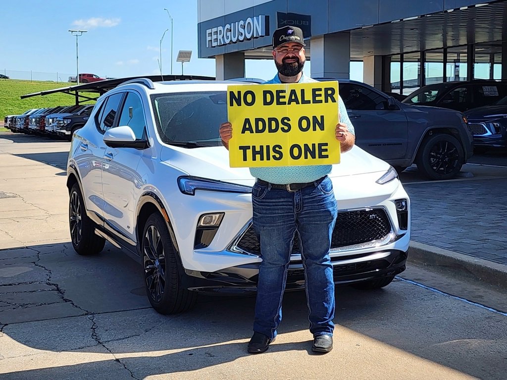 2026 Buick Encore GX Sport Touring's photo