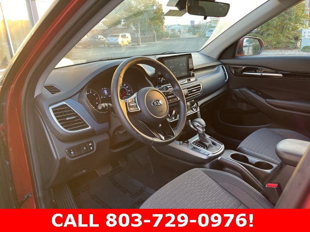 2021 Kia Seltos S photo 6
