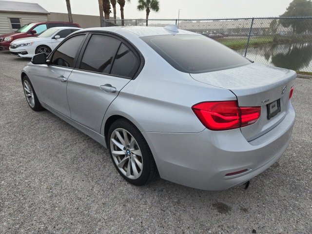 2018 Bmw 320i xDrive SA photo 3