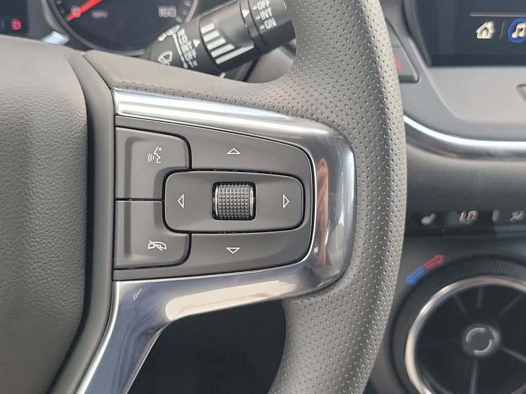 2025 Chevrolet Blazer 2LT photo 36