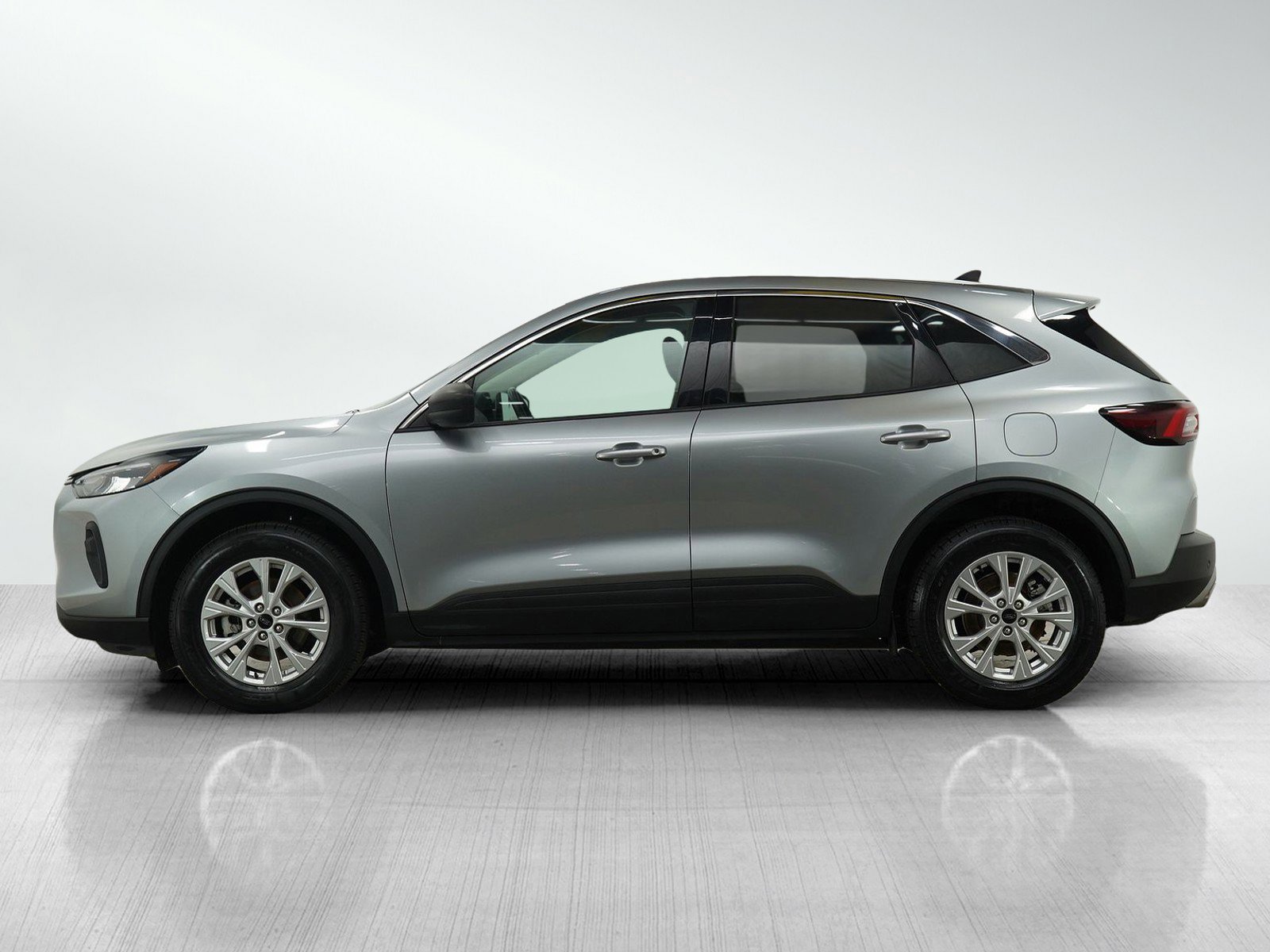 Used 2023 Ford Escape Active with VIN 1FMCU9GN6PUA43327 for sale in Burnsville, Minnesota