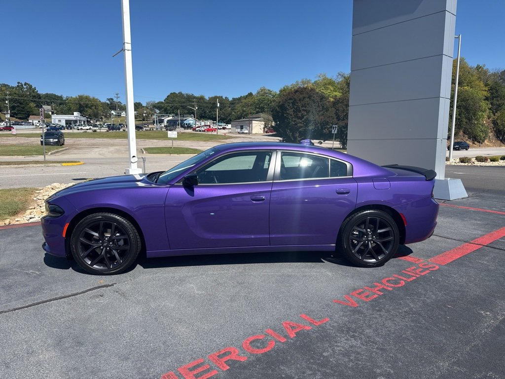 2023 Dodge Charger SXT photo 4