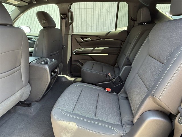 2026 Chevrolet Traverse photo 16