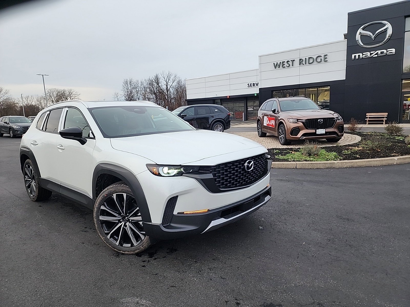 2025 Mazda CX-50 2.5 Turbo Premium photo 2