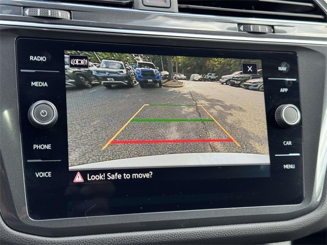 2023 Volkswagen Tiguan SEL R-Line Black photo 21