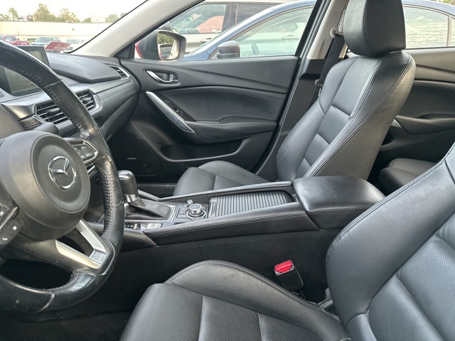 2017 Mazda Mazda6 Touring photo 7