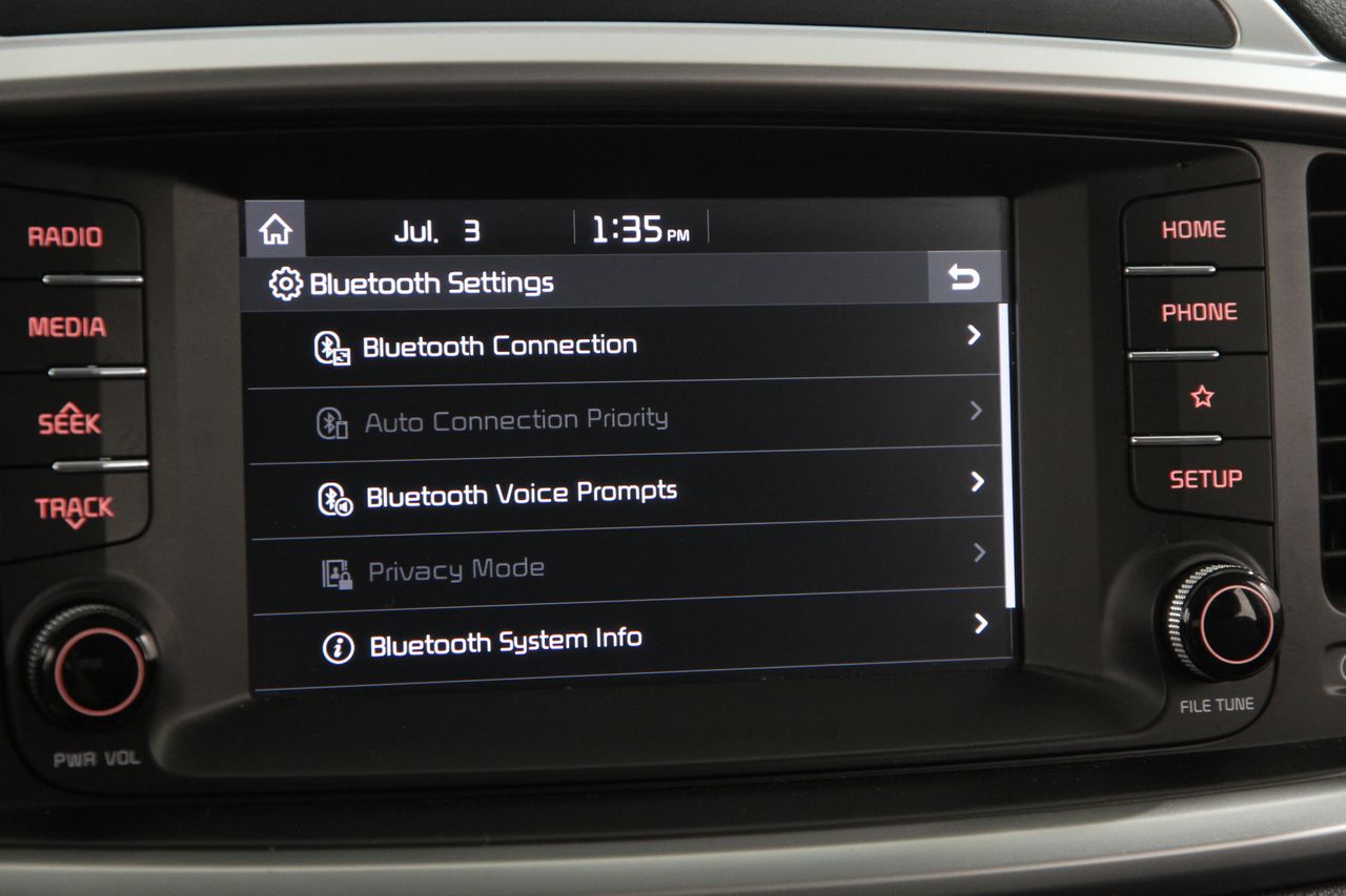 2020 Kia Sorento LX photo 11