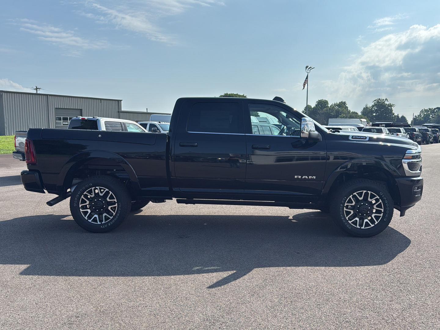 2025 Ram 2500 Longhorn photo 4