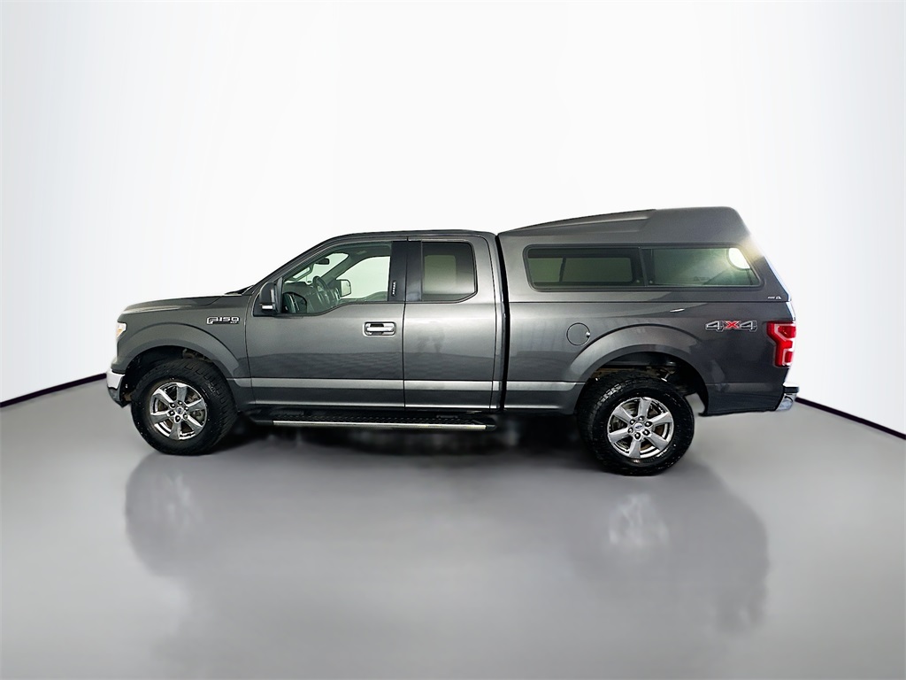 2019 Ford F-150 XLT photo 4