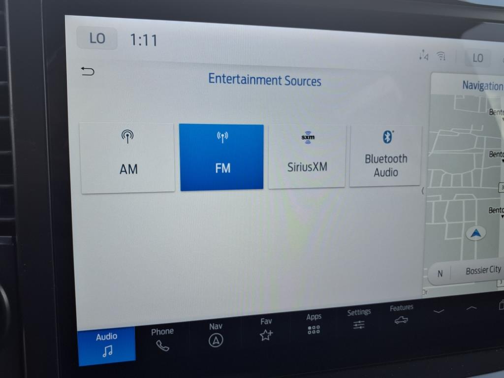 2025 Ford F-150 XLT photo 8