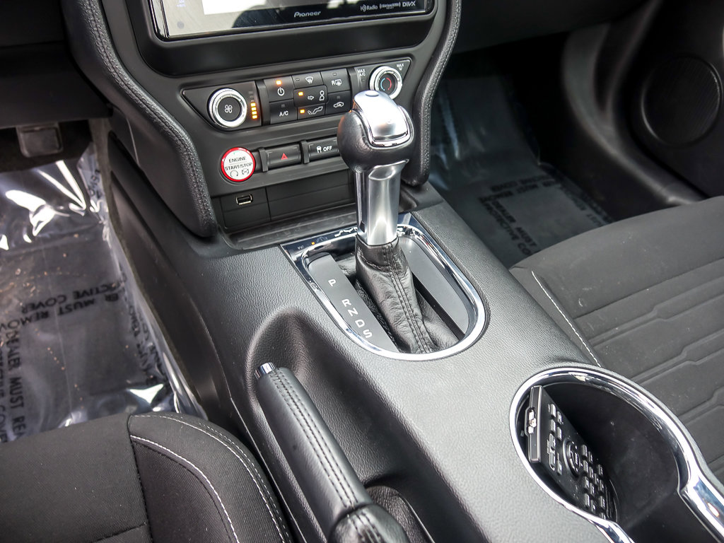 2017 FORD MUSTANG - Image 18