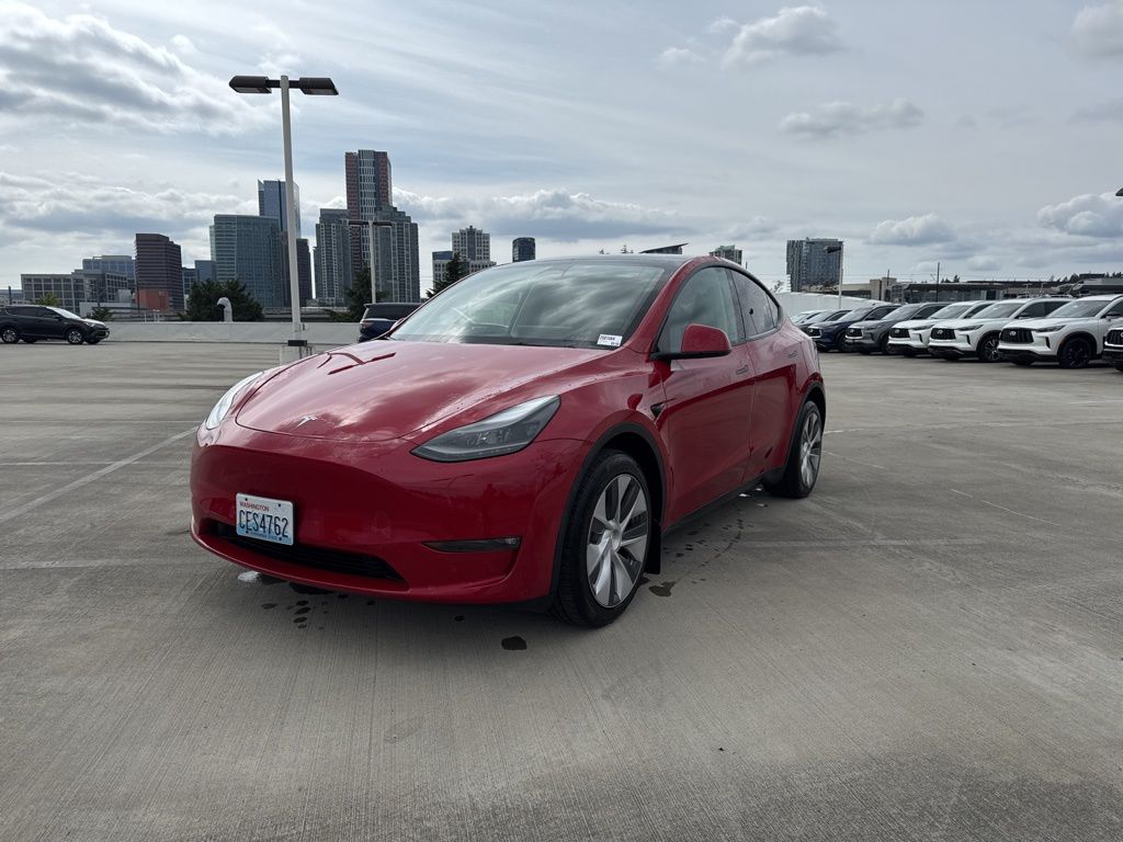Used 2022 Tesla Model Y Long Range with VIN 7SAYGDEE9NF531963 for sale in Bellevue, WA
