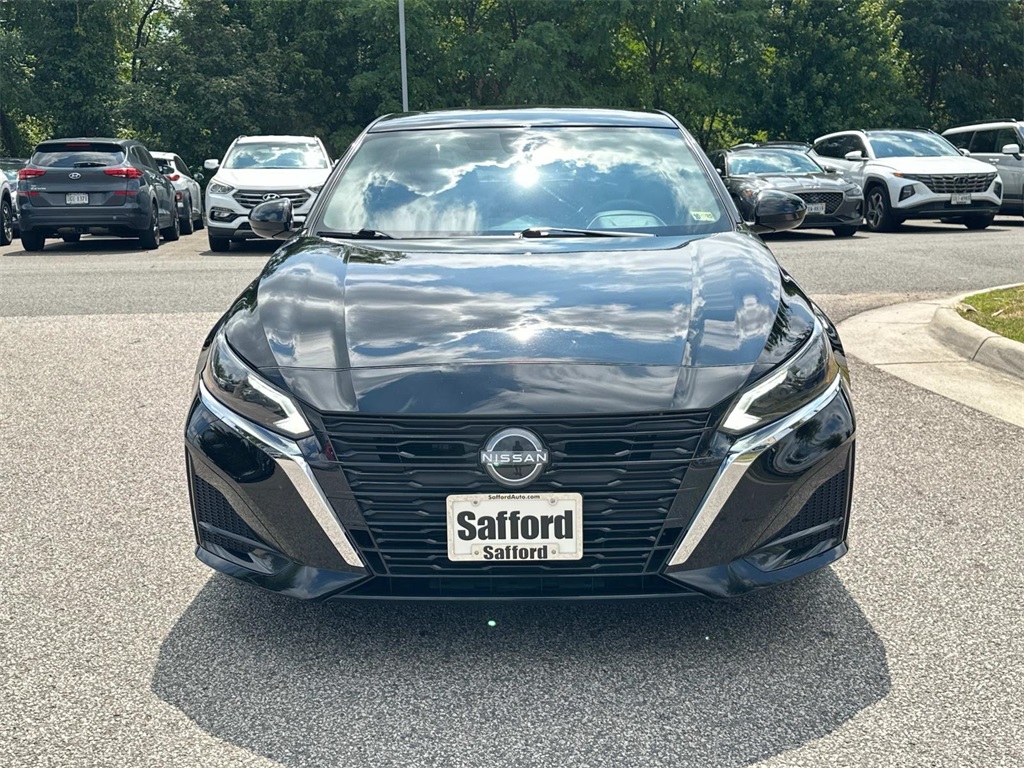 2023 Nissan Altima 2.5 SV photo 6