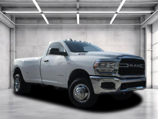 2022 RAM 3500 Tradesman's photo