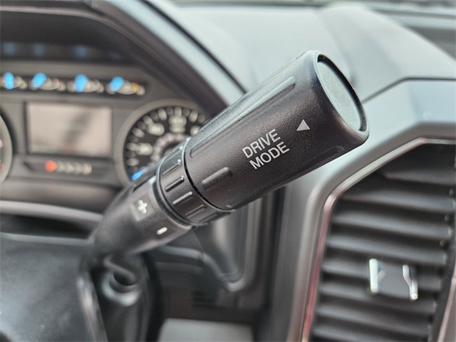 2020 Ford F-150 XLT photo 24