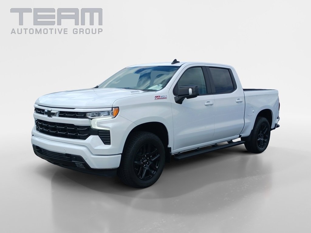 2025 Chevrolet Silverado 1500 RST photo 2